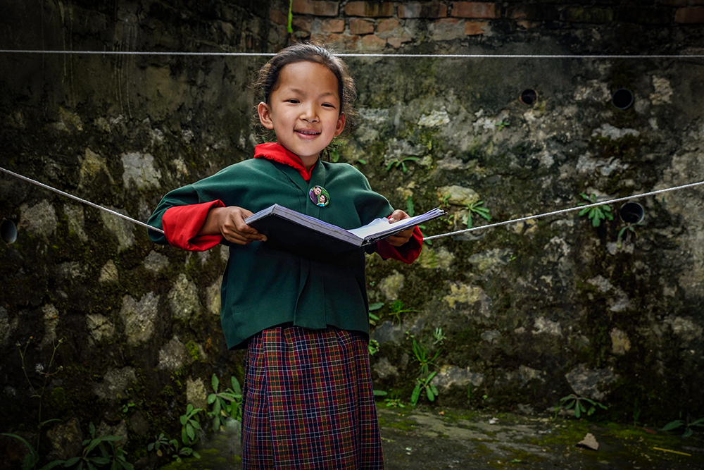 DIFFERENT PLACES, DIFFERENT FACES: PRESENTING BHUTAN